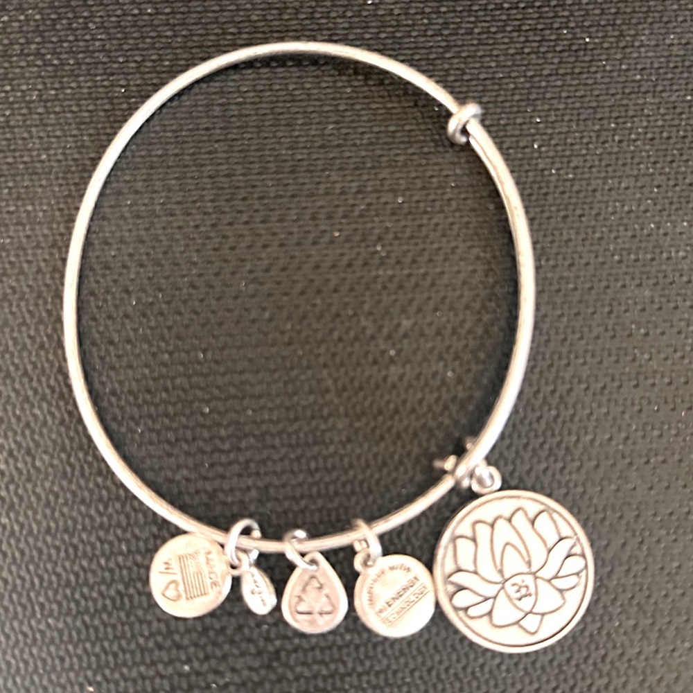 Alex and Ani bracelet 2014 Lotus flower
